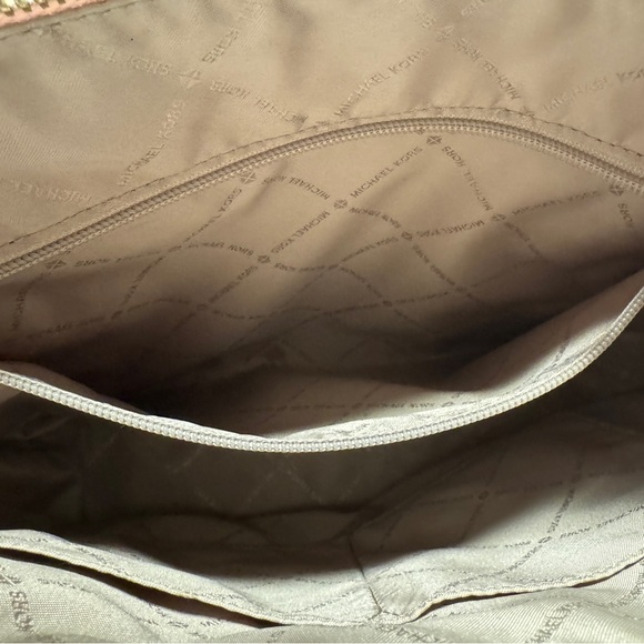 Michael Kors Blush Pink Tote Bag - Picture 8 of 11